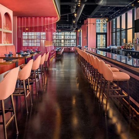 Moxy Madison Downtown Hotel ภายนอก รูปภาพ
